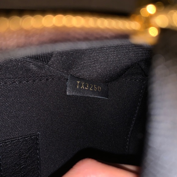 Authentic Louis Vuitton Palm Springs Mini - Picture 14 of 16